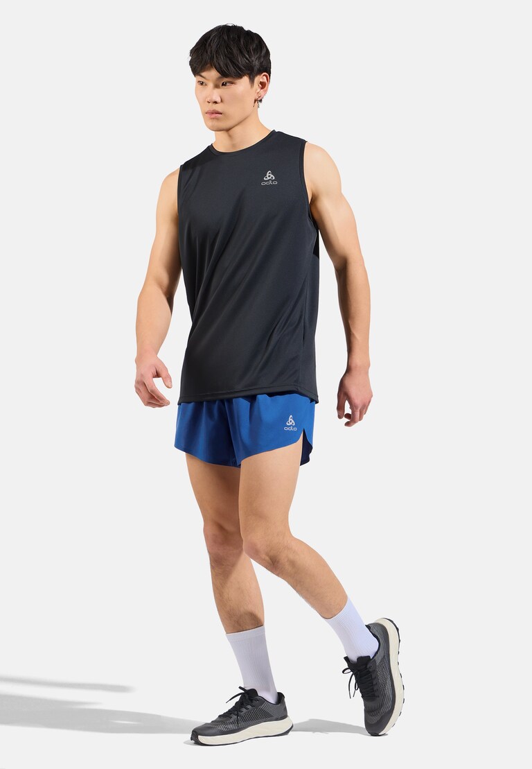 The men's Zeroweight 3 inch split running shorts