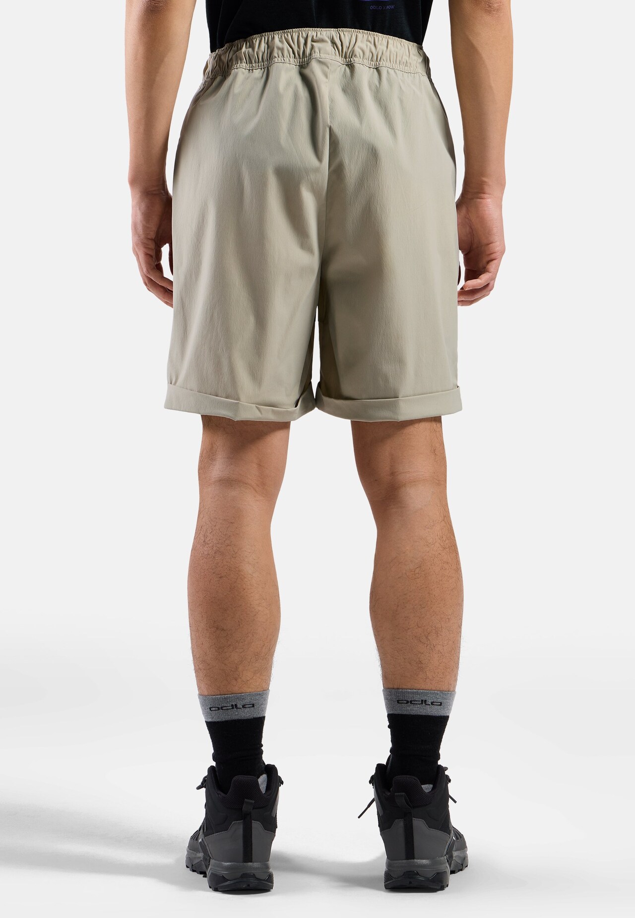 Short ample cargo Essential