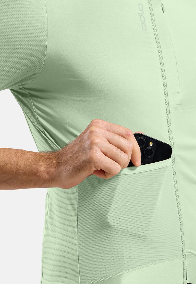 The Explorer Pro Chill-Tec full-zip jersey
