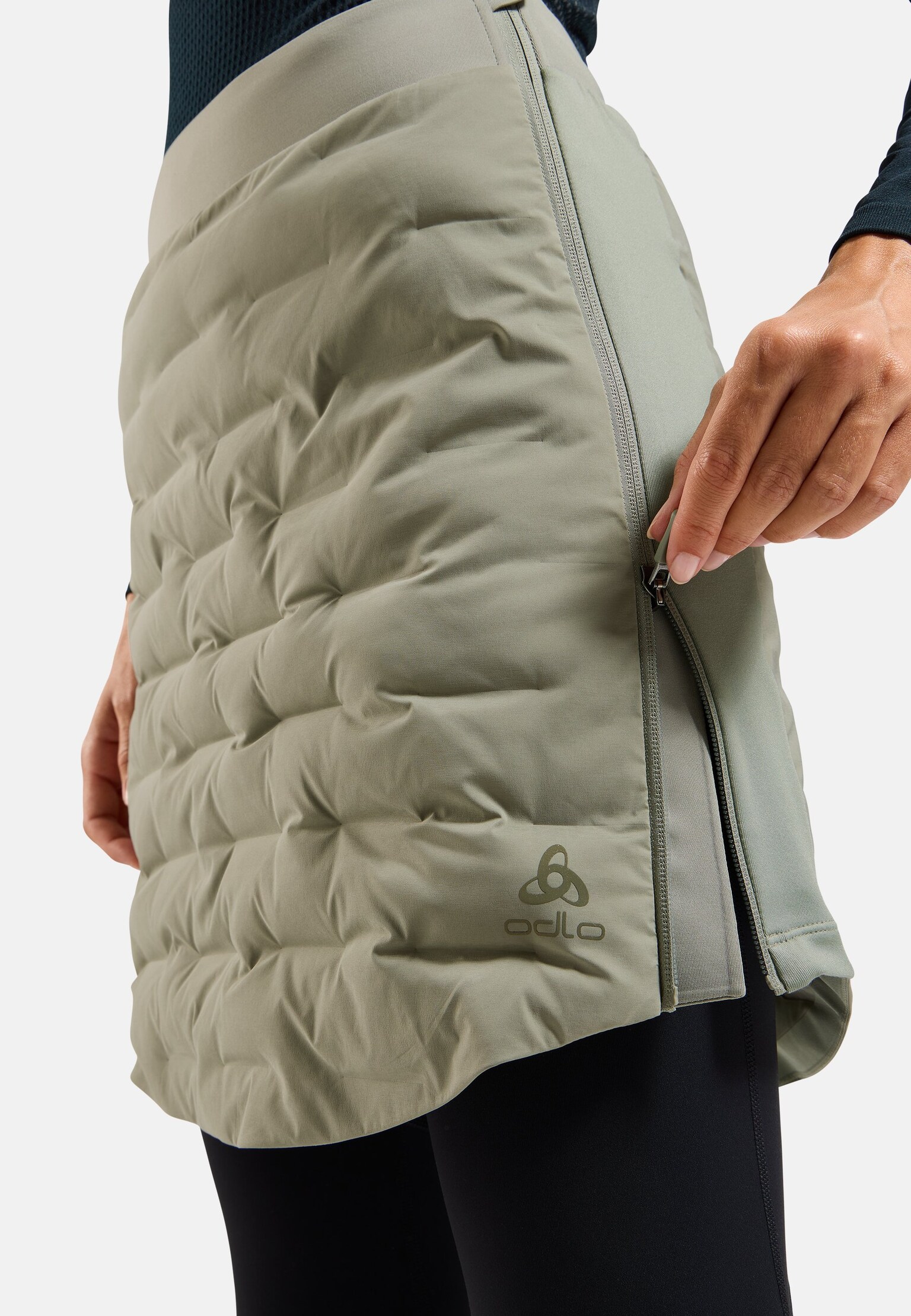 The Zeroweight Insulator skirt