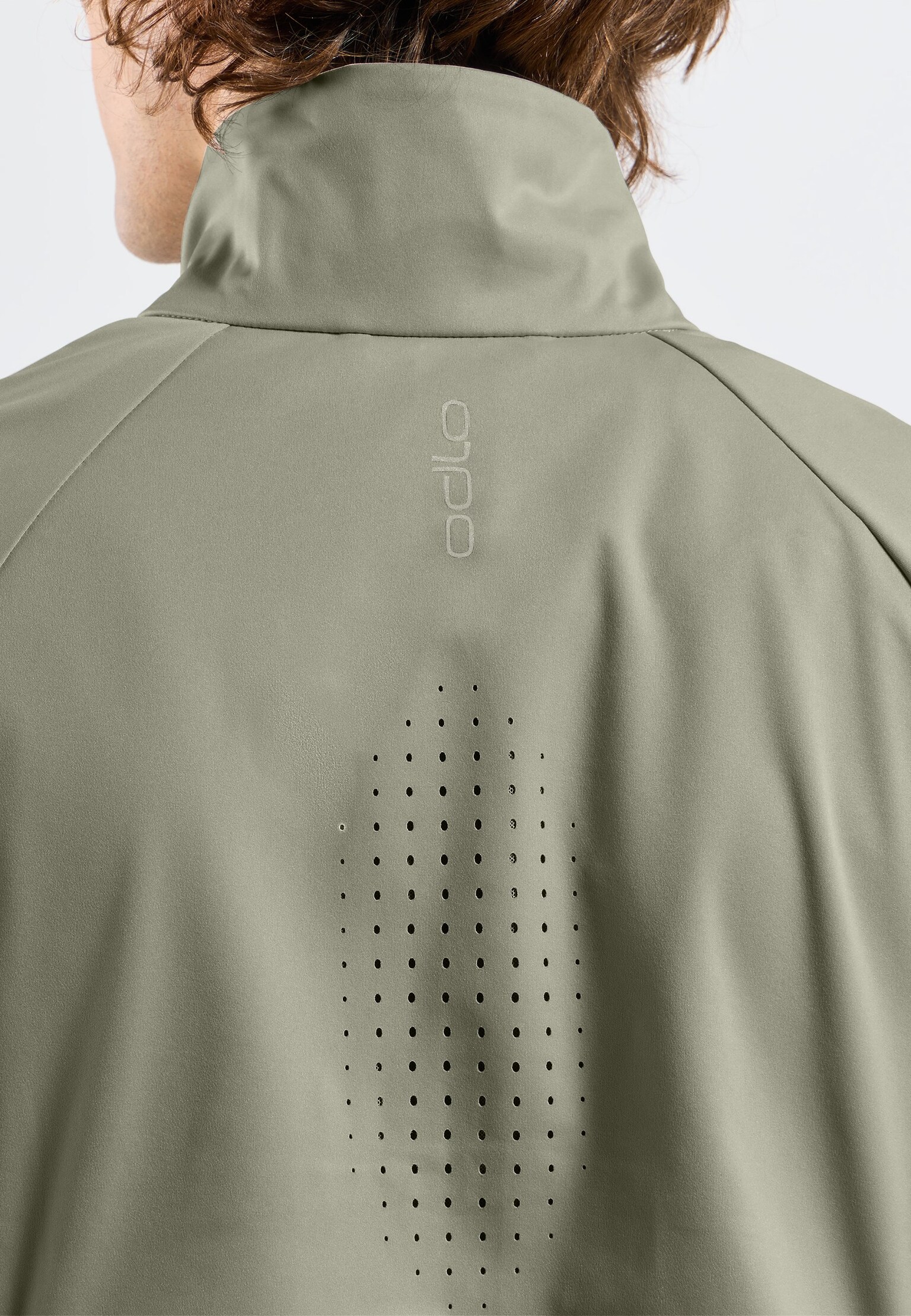The Zeroweight Pro Warm running jacket 2.0