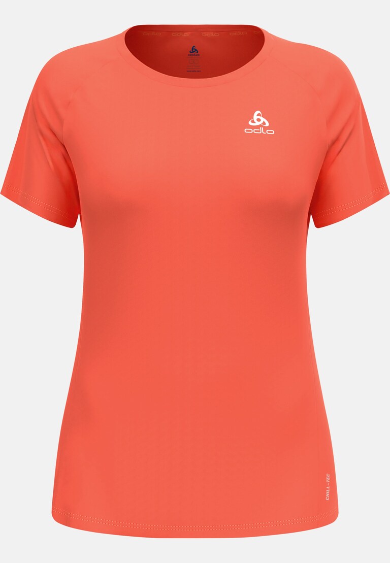 The women's Essentials Chill-Tec running t-shirt