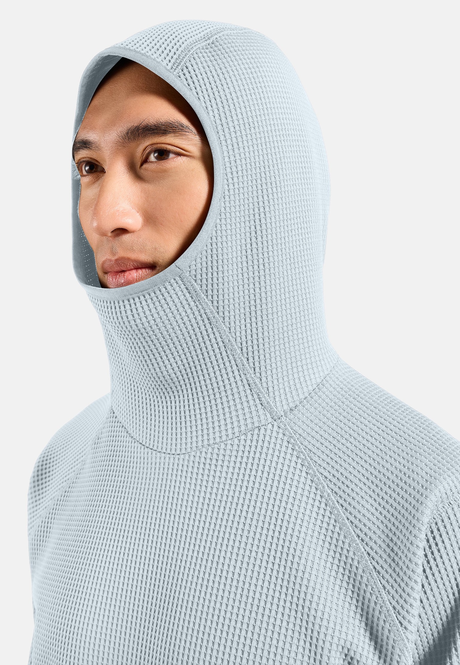 The Cubic hoody multisport mid layer