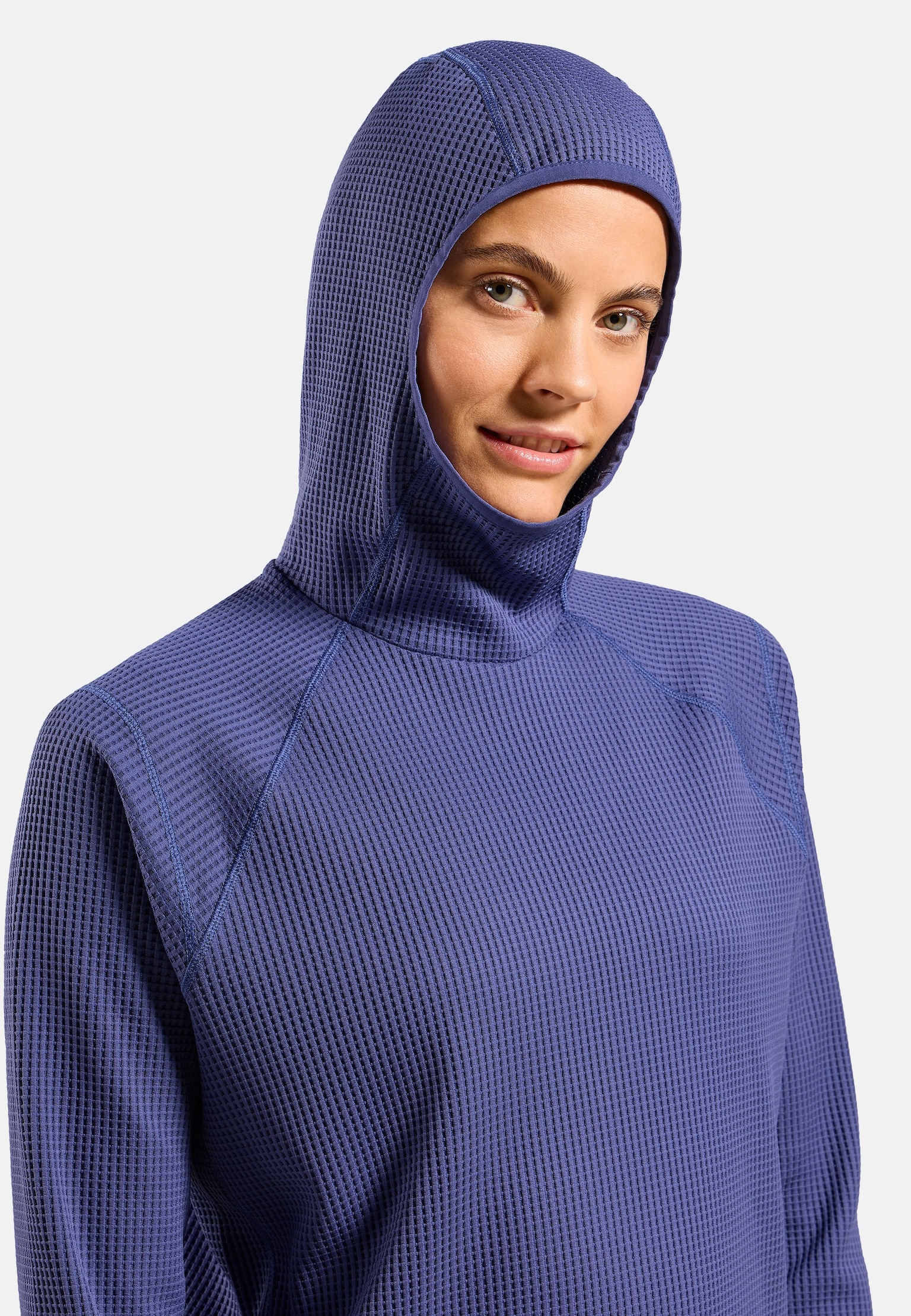 Pull multisport à capuche Cubic