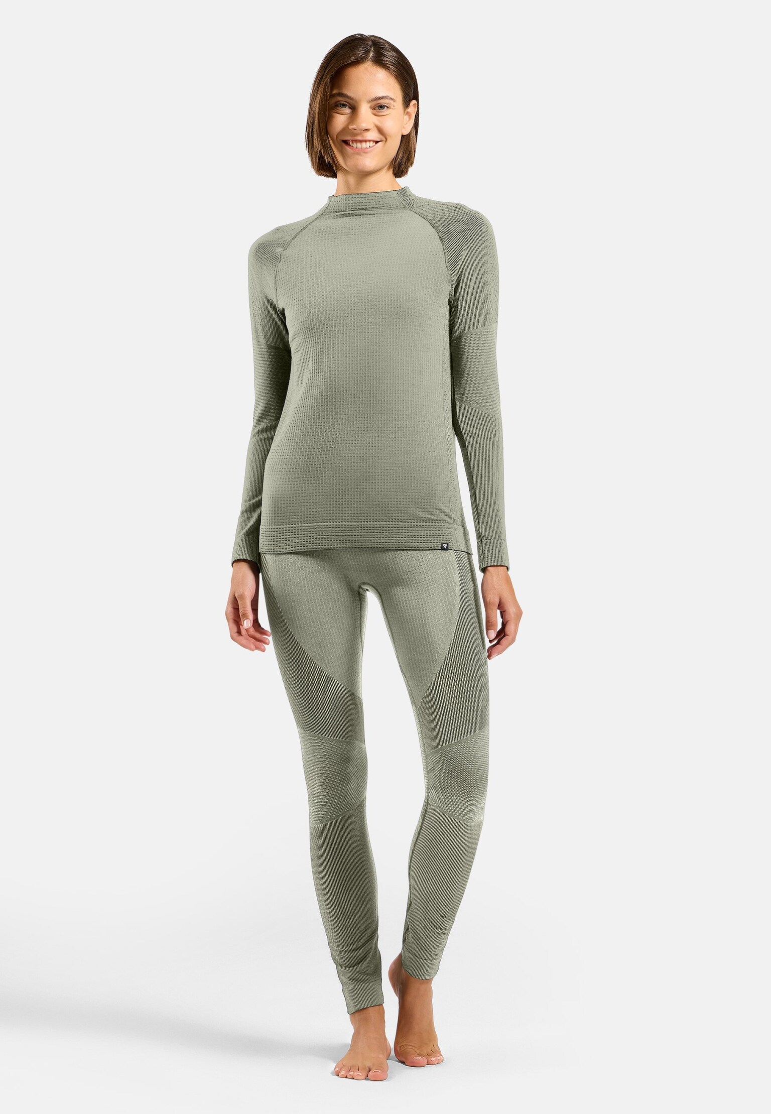 The Seamless Performance Wool full-length base layer bottoms