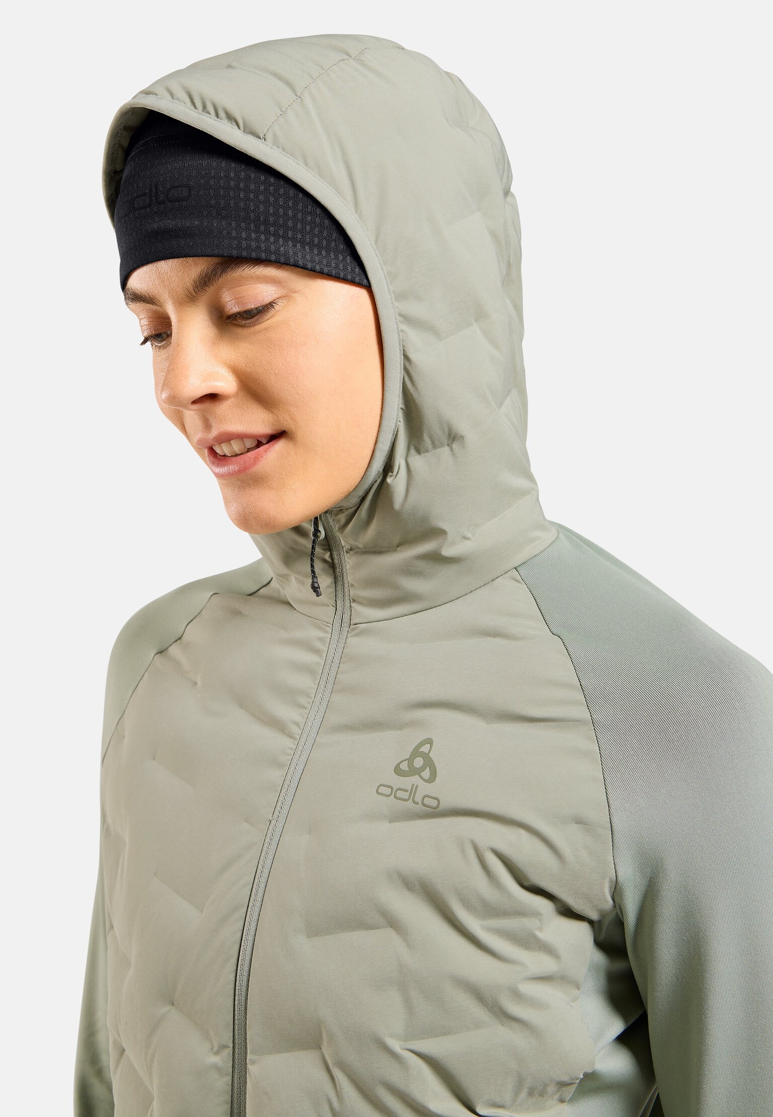 Mid layer ibrido con cappuccio e zip  Zeroweight Insulator