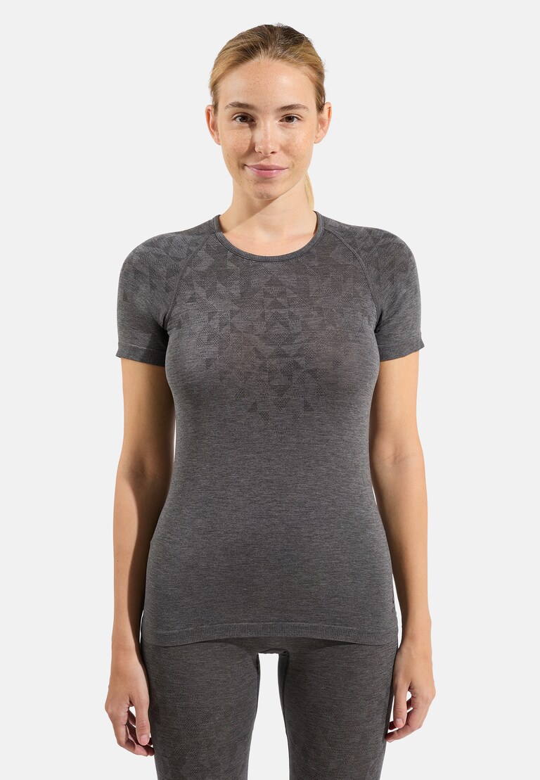 The Kinship Light Base Layer Top