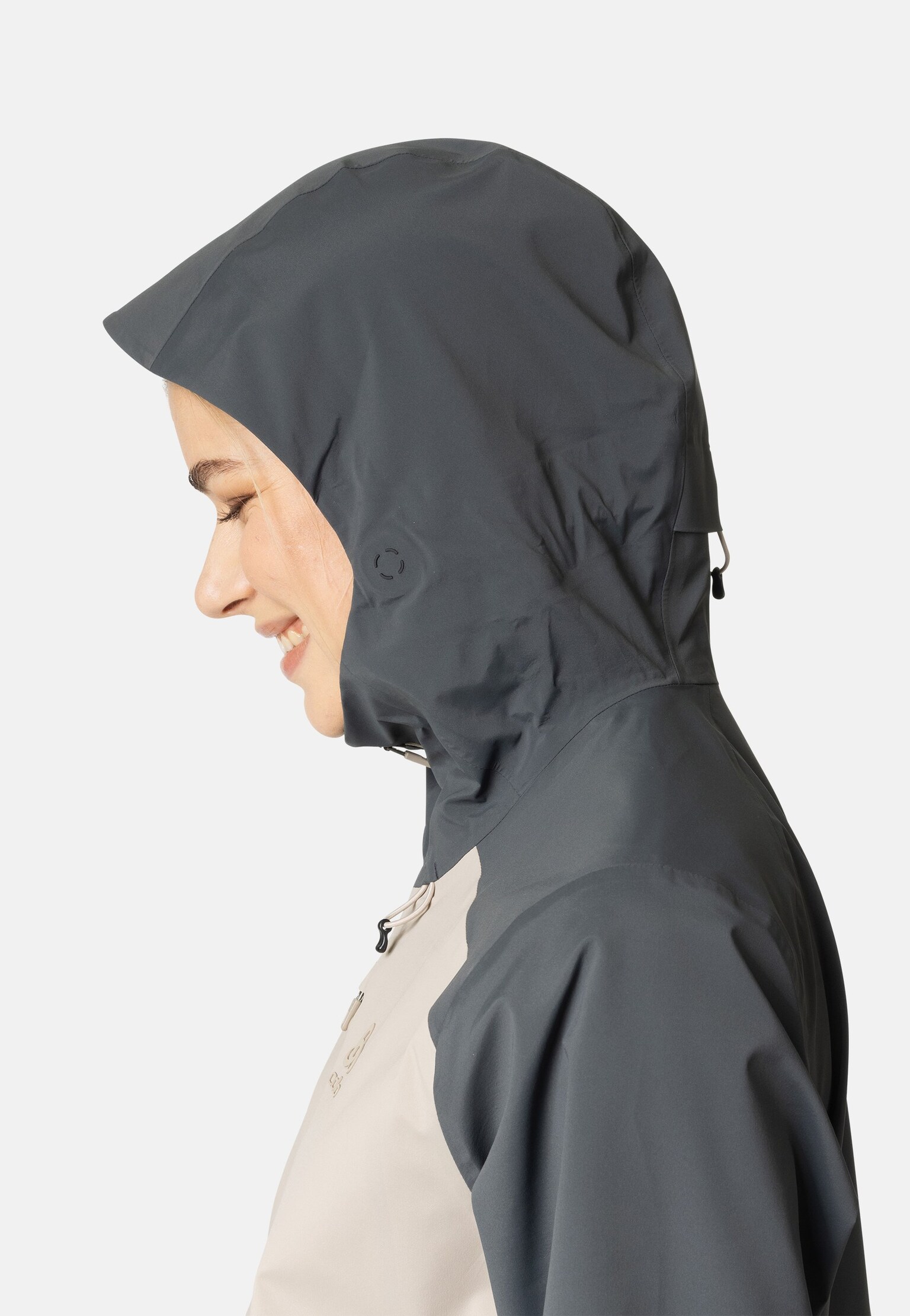 The Ascent 3L waterproof hardshell jacket