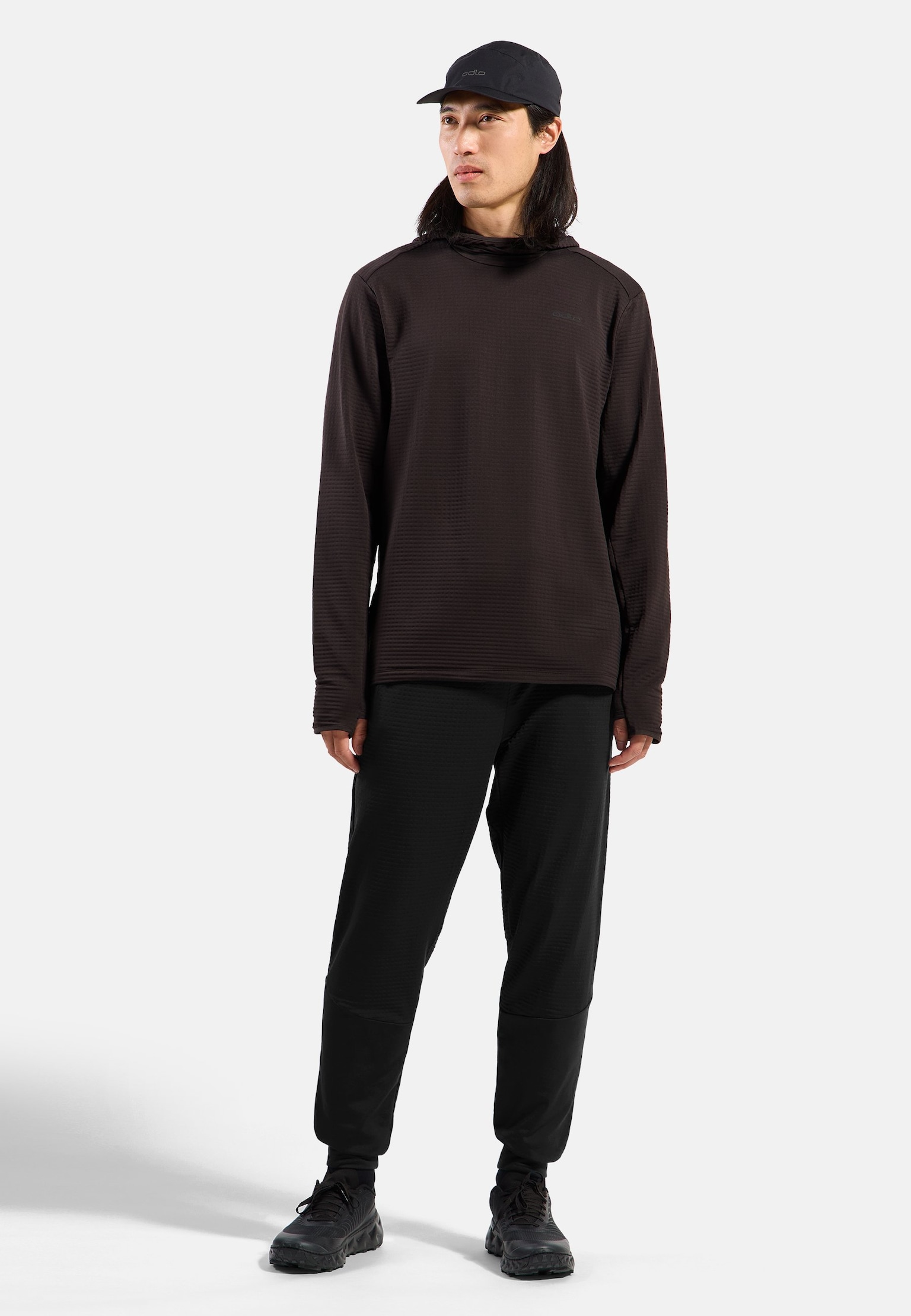 Haut à capuche de running Essential Thermal