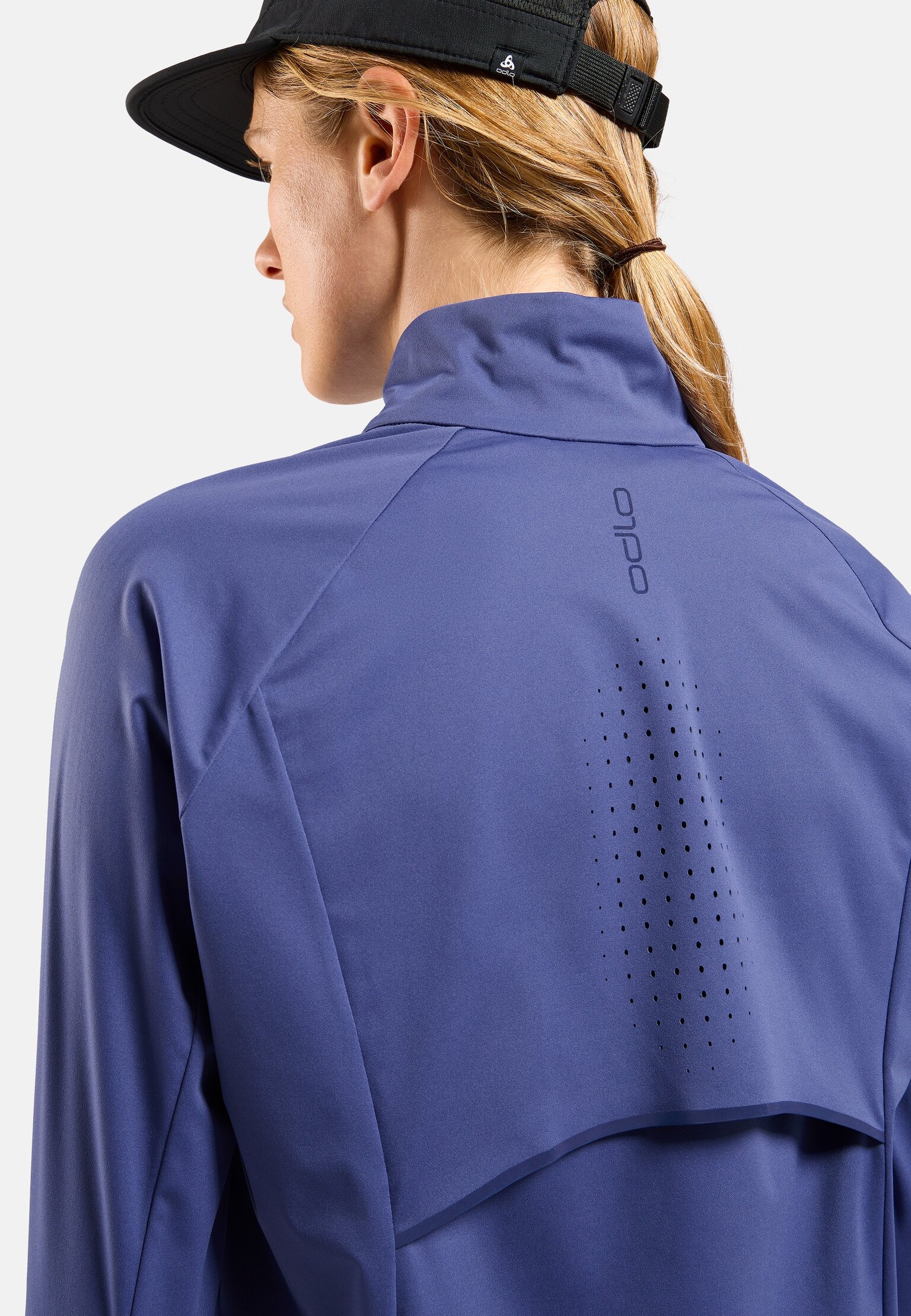 The Zeroweight Pro Warm running jacket 2.0